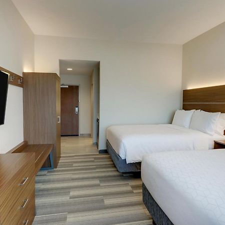 Holiday Inn Express - Wilmington - Porters Neck By Ihg Exterior photo