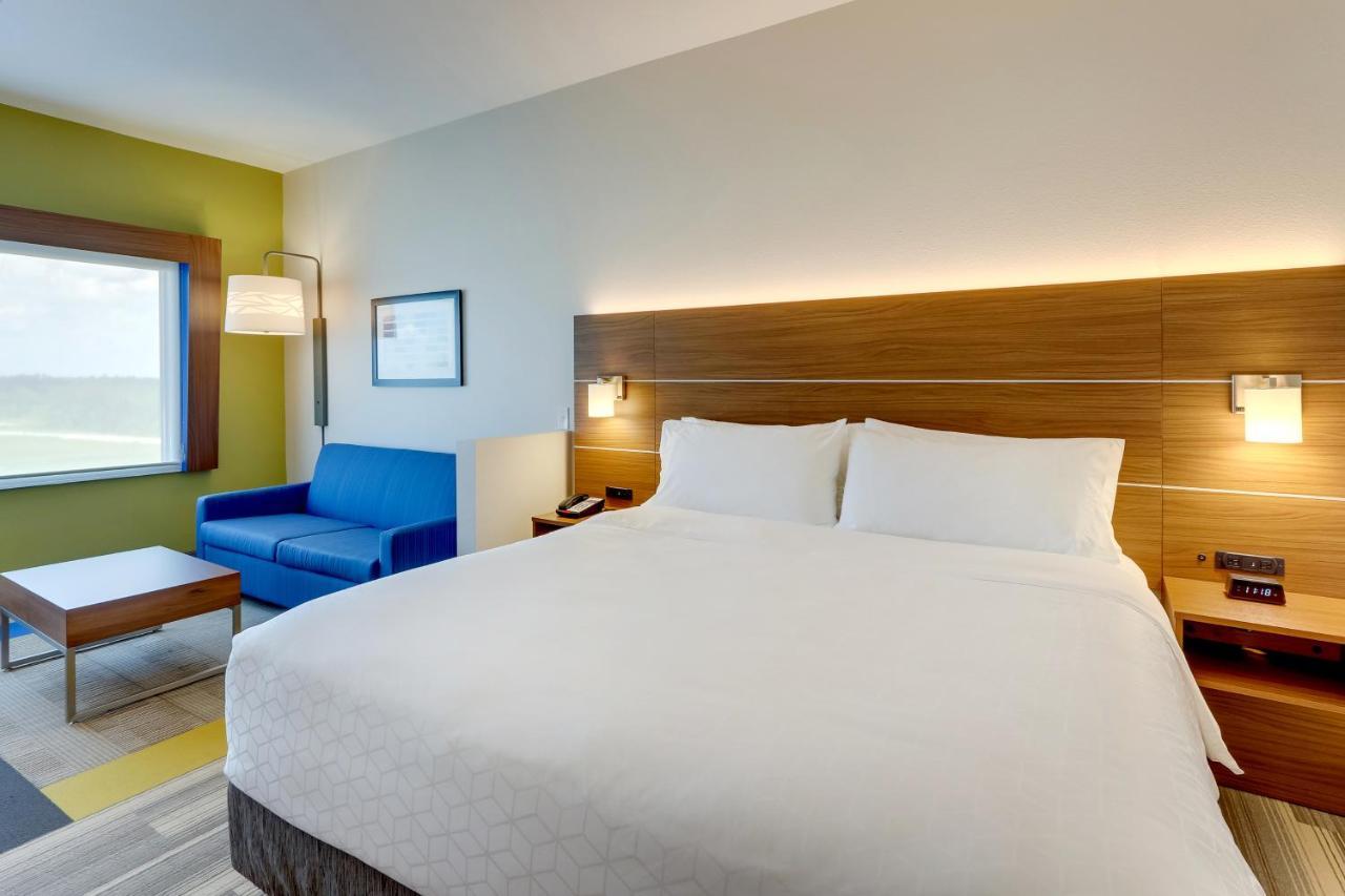Holiday Inn Express - Wilmington - Porters Neck By Ihg Exterior photo